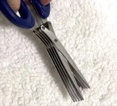 シュレッダーはさみ はさみ シュレッダー 文房具 みじん切り 調理器具のサムネイル