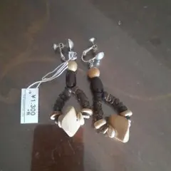 【最終価格‼️新品未使用　定価1,430円】ナチュラル　ウッド　イヤリング