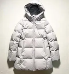 ユニクロ UNIQLO ストレッチシームレスダウンショートコート ライトグレー