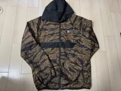 迷彩柄 ナイロンジャケット
