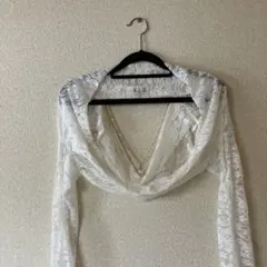 長袖レースボレロ　ホワイト　アクセサリー付き