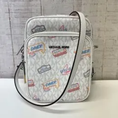 MICHAEL KORS ジェットセットシグネチャープリントチェーンカメラバッグ