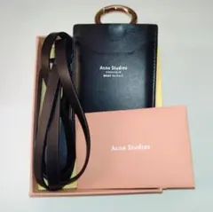 Acne Studios パスケース.定期入れ.ストラップ付き