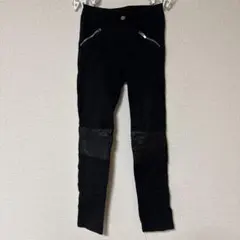 ブラック スリムフィットパンツ ジッパーポケット付き