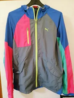 プーマ　レディース　　ジャンパー