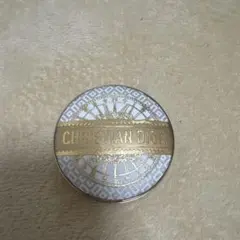 Christian Dior ハイライトパウダー ピンク
