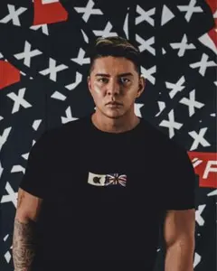 LYFT × GOD SELECTION XXX コラボTシャツ【S】