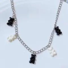 新品 グミベア チェーンショートネックレス 白黒 モノトーン くま 韓国