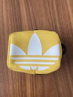 adidas トレフォイル ポーチ イエローのサムネイル