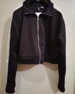 H&M トラックジャケット ショート丈