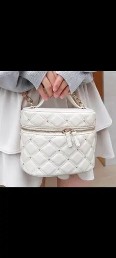 イングバニティバッグ