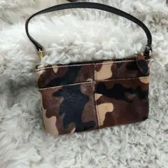 迷彩柄ハラコポーチ