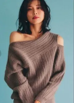 【最終価格】FRAY I.D サイドスリットアシメプルオーバー モカ