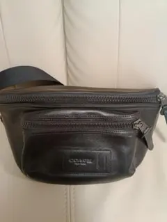 COACH メンズ レザー ボディバッグ ウエストポーチのサムネイル