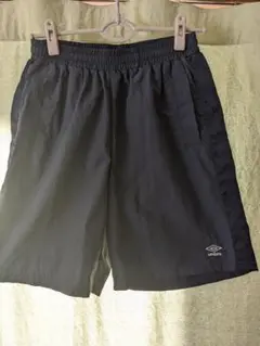 umbro アウェイデイズ　ハーフパンツ