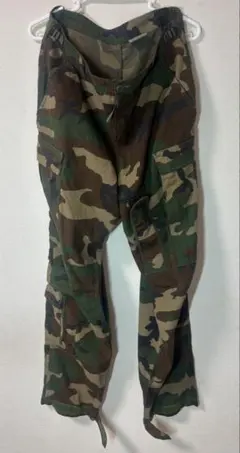 迷彩 カーゴパンツ　Mサイズ