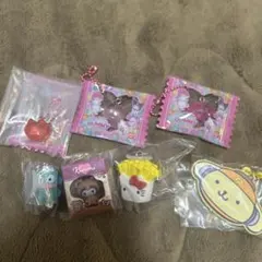 サンリオ　ガシャポン・食玩まとめ売り（めじるしアクセサリー等）