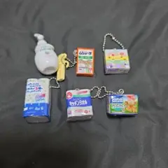 ガチャガチャ 6点