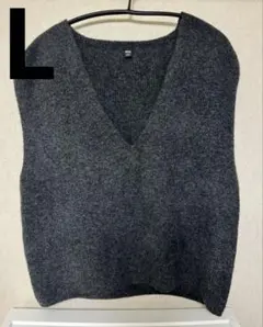 UNIQLO レディース　3Dスフレヤーン　Ｖネックニットベスト　ダークグレー