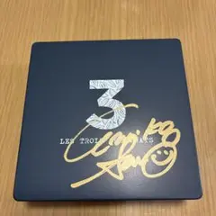 空き缶　LES TROIS CHOCOLATS レ トロワ ショコラ パリ）