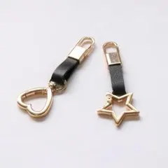 キーホルダー 星 ハート フェイクレザー ゴールド 可愛い シンプル