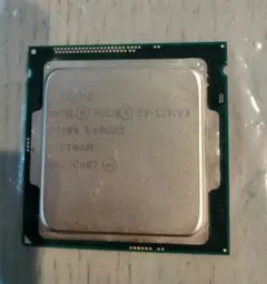 Xeon E3-1231v3、 Core i3-4170 、メモリ8GB
