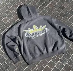 9090 キングロゴ　ラインストーン　パーカー　ブラウン 9090 キングロゴ パーカー Pigment Brown - メルカリ