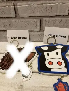 しまむら　Dick Bruna ダイカット　コインケース　うし