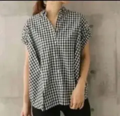 値下げ★アーバンリサーチ　ギンガムチェック袖フリル 半袖シャツボタンブラウス