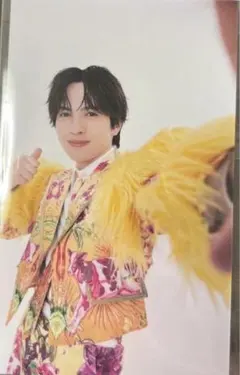 吉田仁人 LOVE ENG!NE トレカ　トロピカル衣装