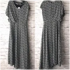 新品タグ付き　Aga アーガ　花柄ワンピース　ブラック　上品