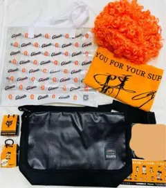 読売ジャイアンツ　バッグ2種　タオル　応援グッズ　会報　詰め合わせセット★新品