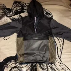 HUF フード付きナイロンジャケット L 黒/カーキ