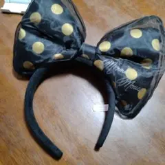 ミニーマウス 水玉リボンカチューシャ　黒　ゴールド　ドット　ディズニーランド