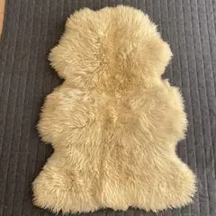 天然 毛皮 ムートン 敷物