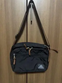 GREGORY ブラックショルダーバッグ
