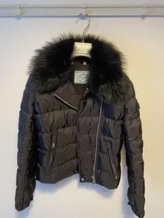 2025年最新】プラダ アウトレット ダウンジャケットの人気アイテム