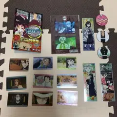 鬼滅の刃 ウエハース2カード ステッカー バッチ 漫画20巻カバーせっと