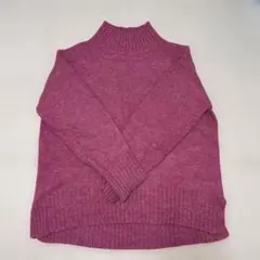 GU タートルネック ニット Mサイズ