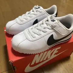 ナイキ　キッズ　コルテッツ