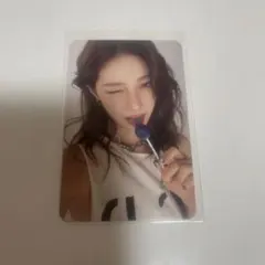 ルセラフィム spaghetti カズハ トレカ