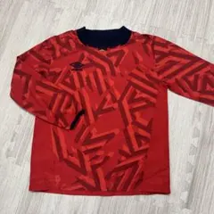 umbro アンブロ 長袖ピステ サイズ　150 赤　柄