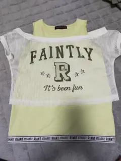 オフショルダー Tシャツ　150