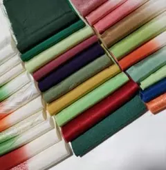 《222》正絹　小はぎれ 30枚お得 　【八掛地】sizeご確認下さい‼️