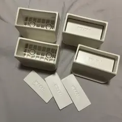 Item thumbnail for item be5a3b5c-1b71-43a3-8406-f20b85330a7a