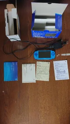 PSP本体 VALUE PACK 青色 + ゲーム5本セット