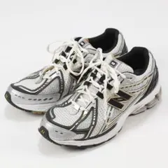 美品 New Balance M1906RA 28cm メタリックシルバーのサムネイル