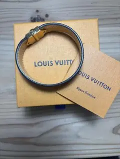 2025年最新】LOUIS VUITTON アクセサリー材質：本革 レディース