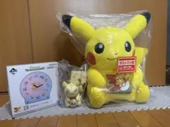 ポケモン30周年一番くじ ラストワン賞 ピカチュウ A賞アクリル時計+おまけのサムネイル