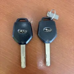 スバル　SUBARU キーレス　2個セットのサムネイル